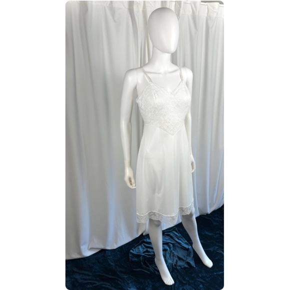 Vintage Vanity Fair Bridal White Lingerie Slip Dress with Floral Lace - Small - Picture 3 of 10